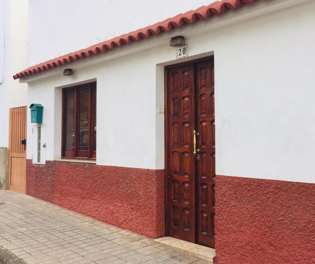 Casa Rosalia. Apartamento Con Vistas A La Montana Teror Eksteriør billede