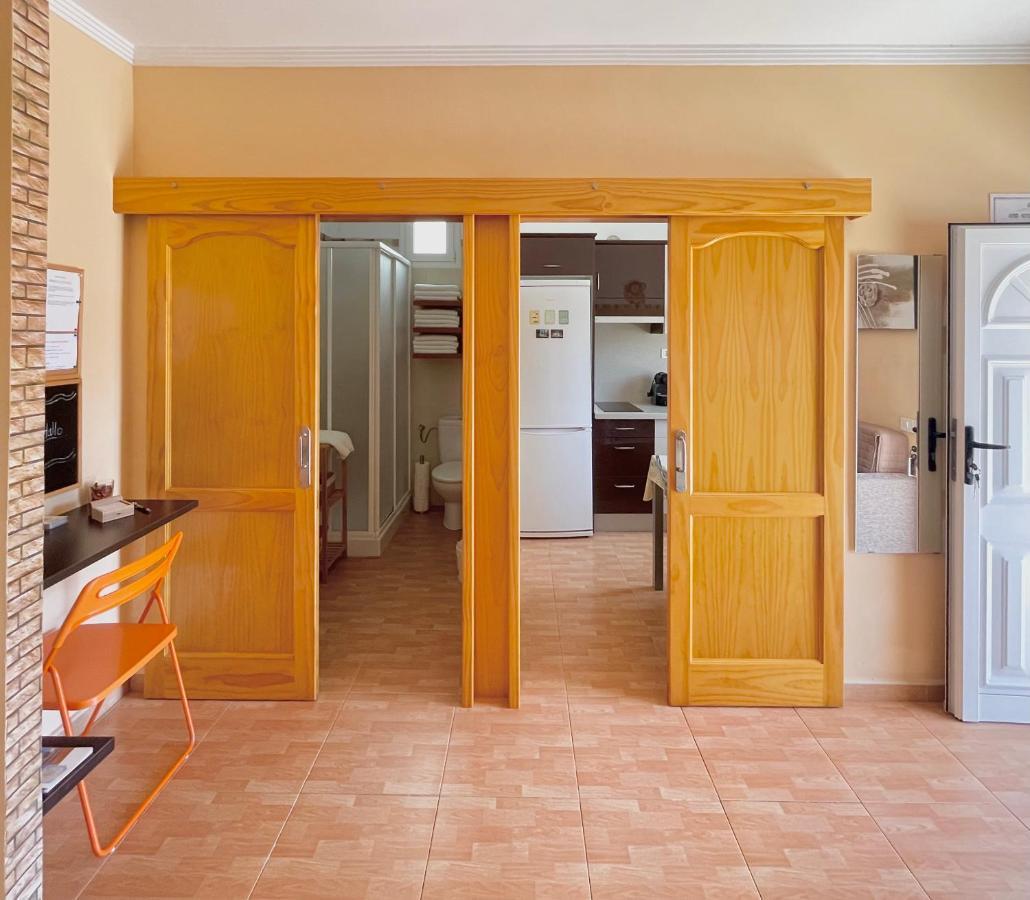 Casa Rosalia. Apartamento Con Vistas A La Montana Teror Eksteriør billede